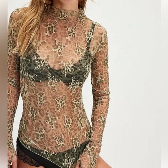 Free People Tops - Free People Intimately Lady Lux layering top | Size XS